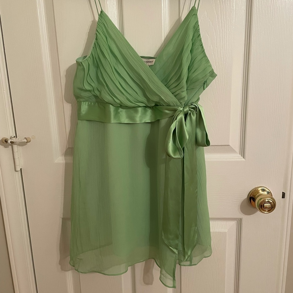 NWT, Banana Republic, Size 14, silk tunic